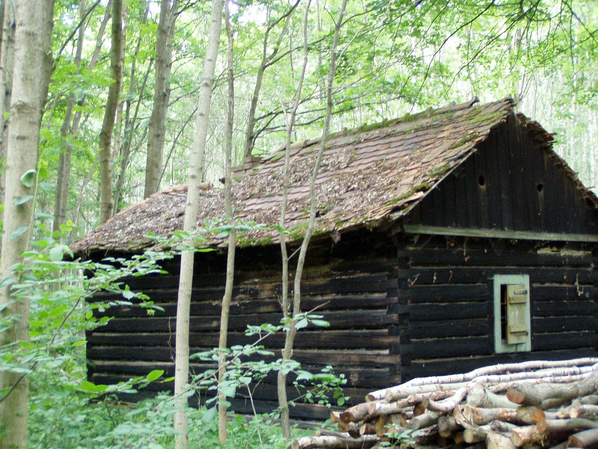 baráček-před opravou